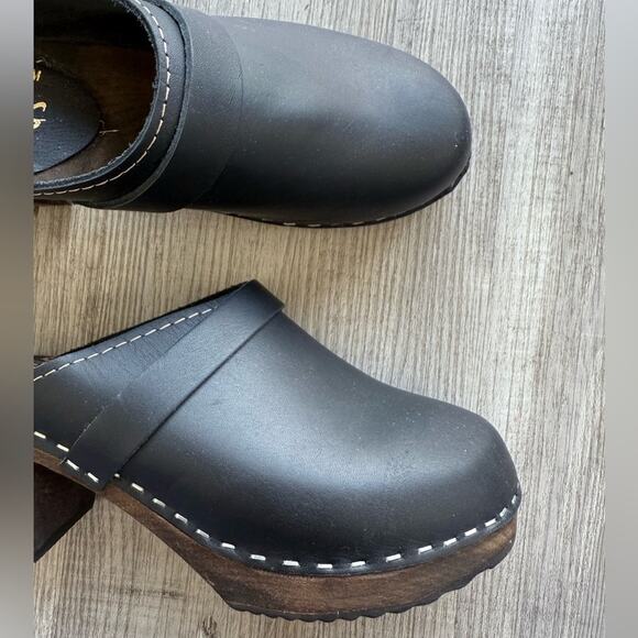 Lotta from Stockholm Black Heeled Clog Shoes Sz 37 / US 7 Wooden Heel - Picture 3 of 8
